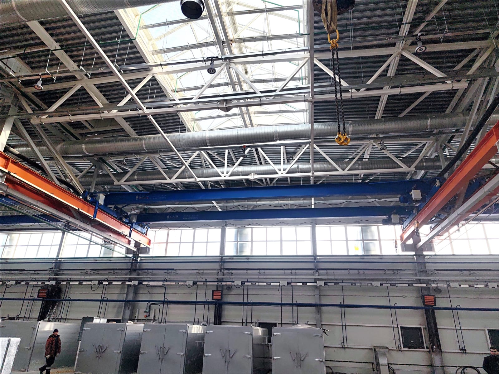 Чем отличается однопролётная кран-балка от двухпролётной